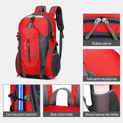 Detalles de la mochila de senderismo: doble cierre, correa para bastón, asa y bolsa de malla